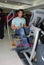 Ruslaan Mumtaz at the launch of  Snap 24-7 Gym in Malad, Near Croma on 29th March 2010 (6).JPG